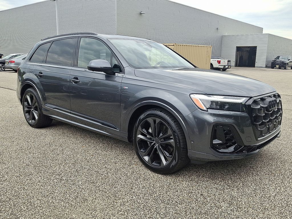 Thumbnail: 2026 Audi Q7 - 2