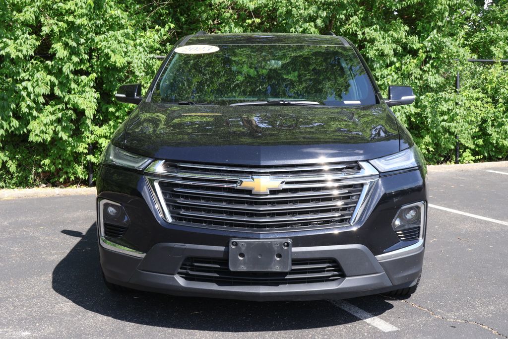 2023 Chevrolet Traverse LT 2