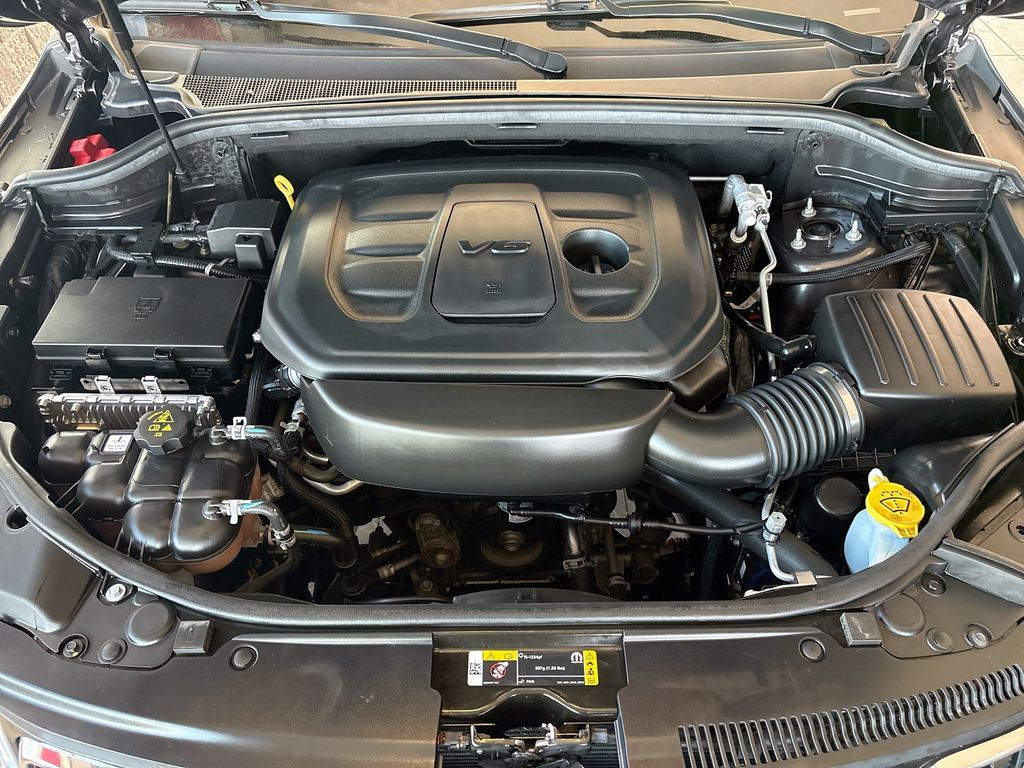 Thumbnail: 2021 Jeep Grand Cherokee - 28