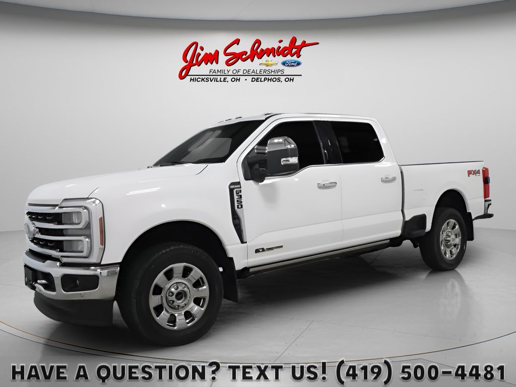 Star White Metallic Tri-Coat 2024 Ford F-350 Super Duty King Ranch Crew Cab 4WD Pickup Truck Four-Wheel Drive Automatic