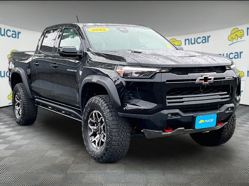 Black 2025 Chevrolet Colorado Pickup Truck Four-Wheel Drive 8-Speed Automatic