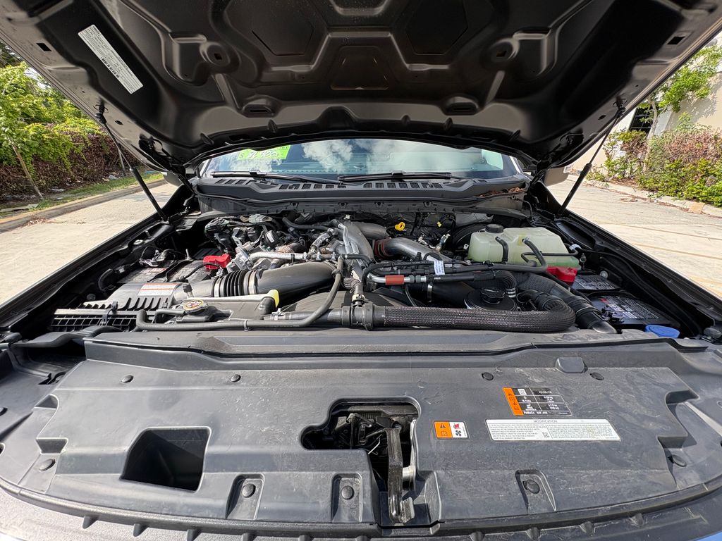 Certified Used 2025 Gray Ford Lariat image 32