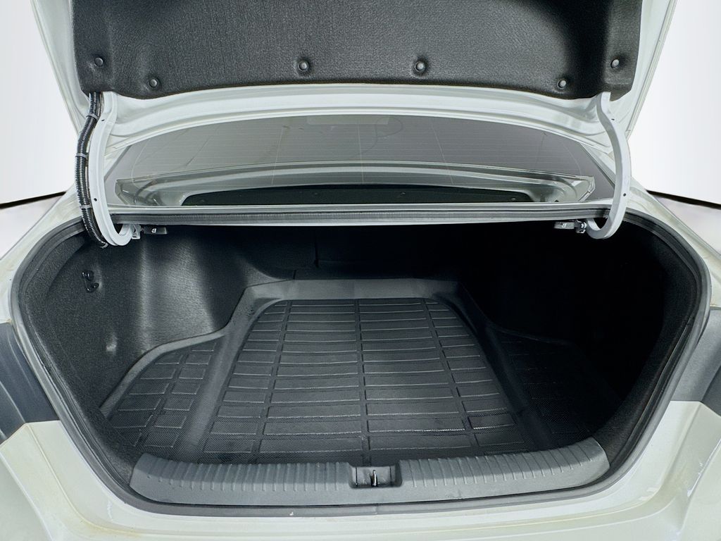 Used Car 2024 Honda Accord Hybrid  Touring For Sale Under $30,000 In Austin, Texas