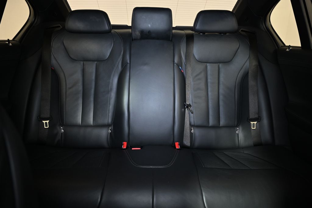 Thumbnail: 2020 BMW 7 Series - 25