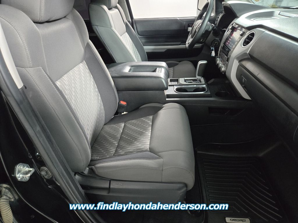 2021 Toyota Tundra SR5 photo