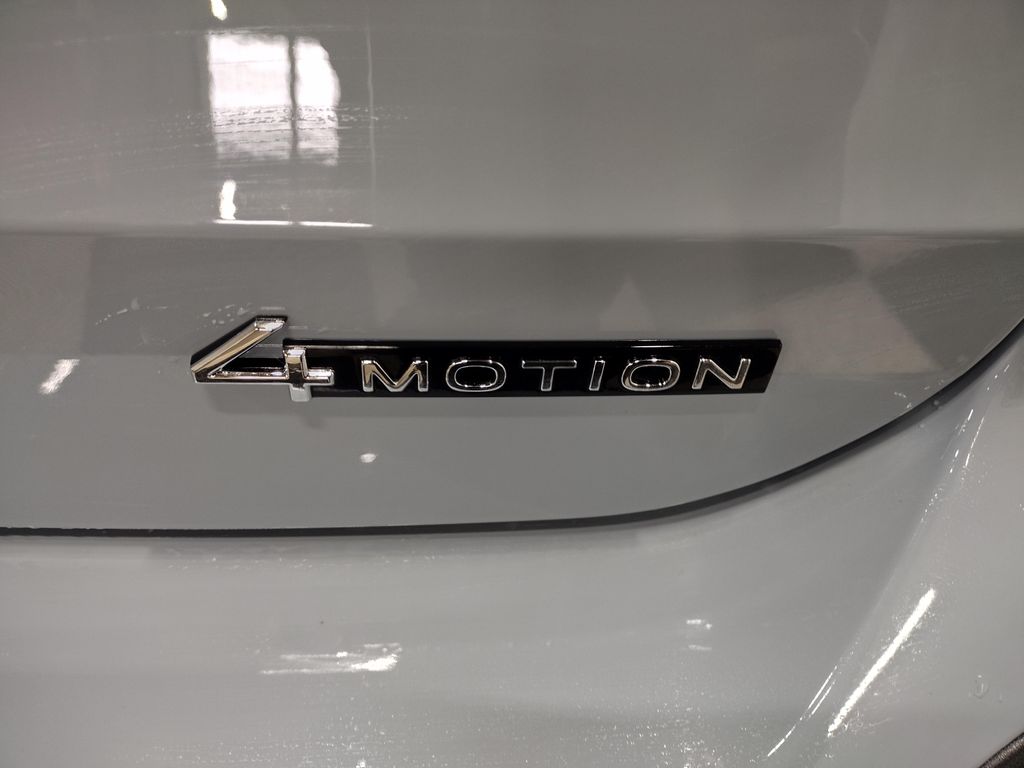 Taos SE 4MOTION