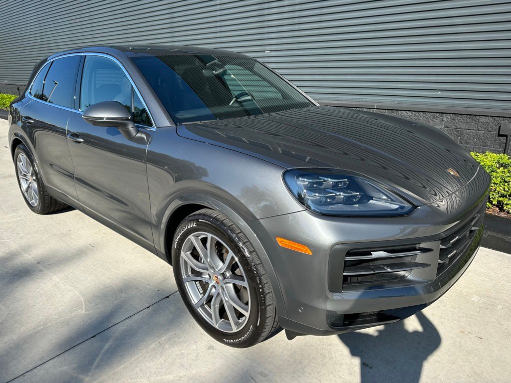 Thumbnail: 2025 Porsche Cayenne - 11