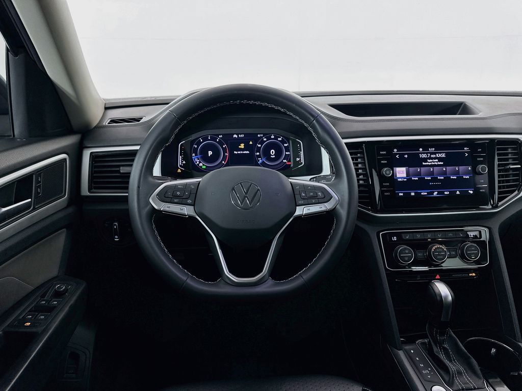 Thumbnail: 2022 Volkswagen Atlas - 20