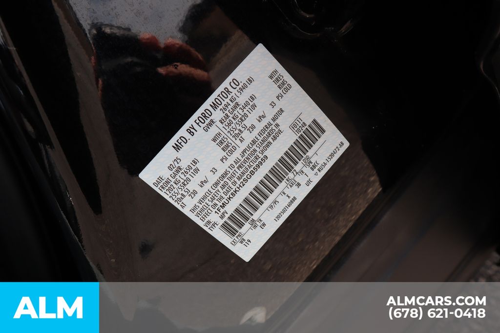 Used 2025 Black Ford ST-Line image 39
