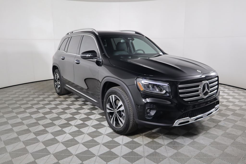 2025 Mercedes-Benz GLB 250 3