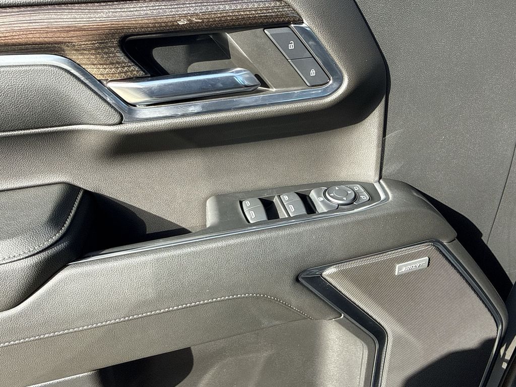 Thumbnail: 2024 Chevrolet Silverado 1500 - 29