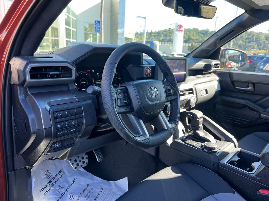 2025 Toyota Tacoma TRD Sport Double Cab photo 15