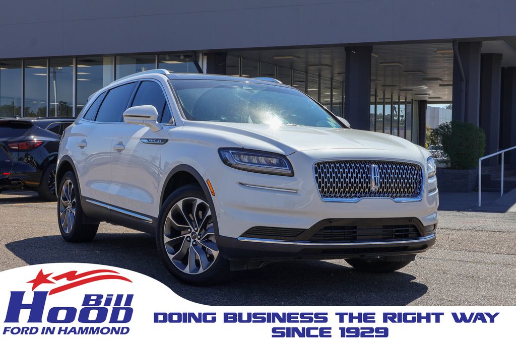 2022 Lincoln Nautilus Reserve FWD