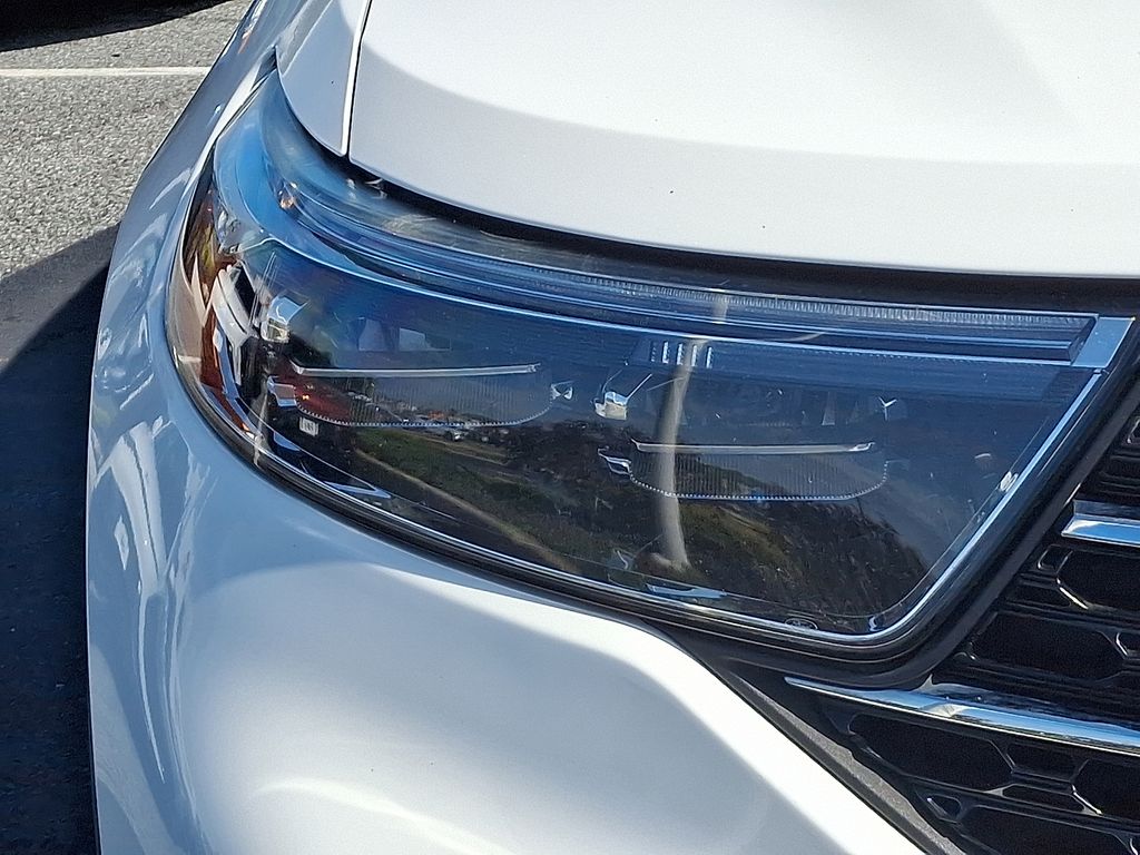 Thumbnail: 2020 Ford Explorer - 9