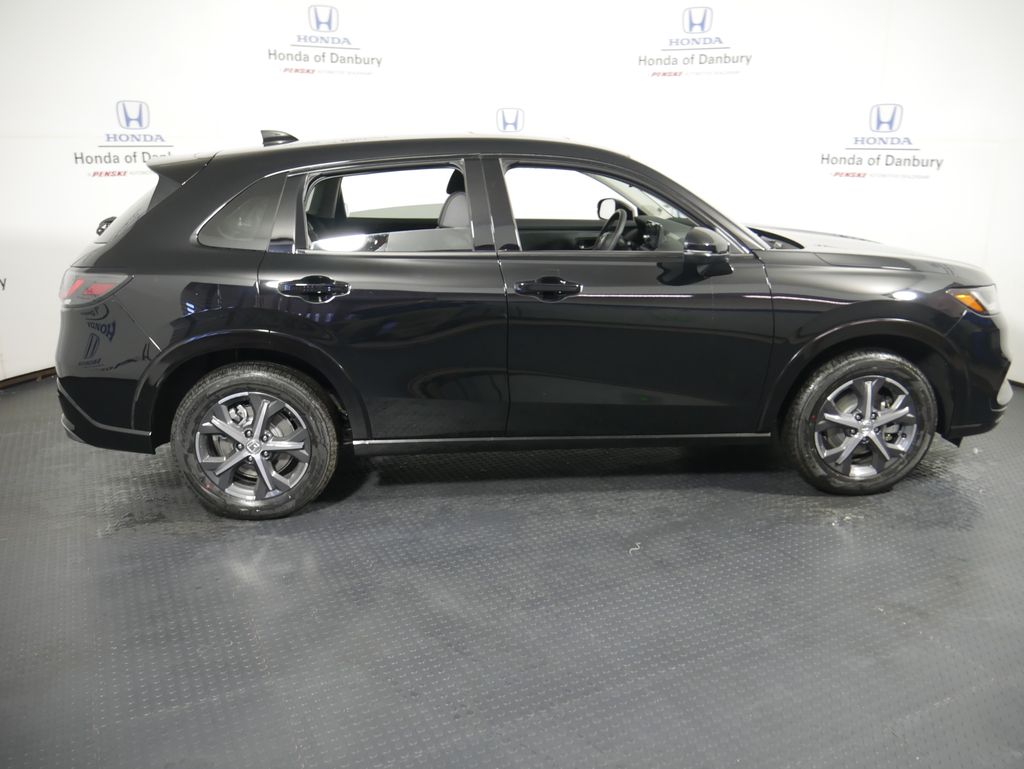 Thumbnail: 2026 Honda HR-V - 3