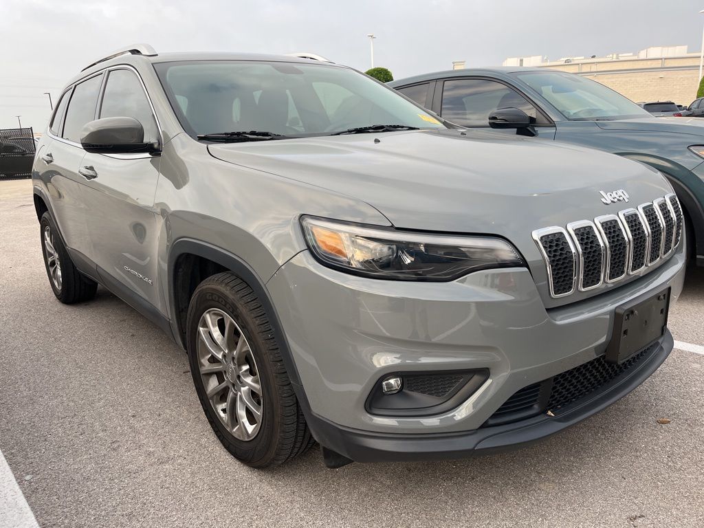 Thumbnail: 2020 Jeep Cherokee - 2