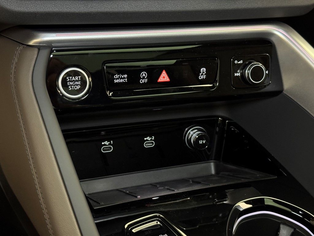 2025 Audi Q5  23