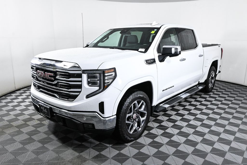 2022 GMC Sierra 1500 SLT 3