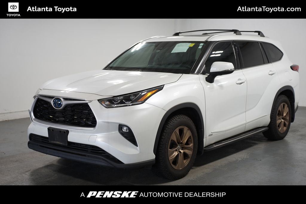 Thumbnail: 2022 Toyota Highlander - 1