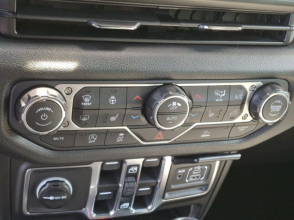 New 2026 Jeep Wrangler SUV