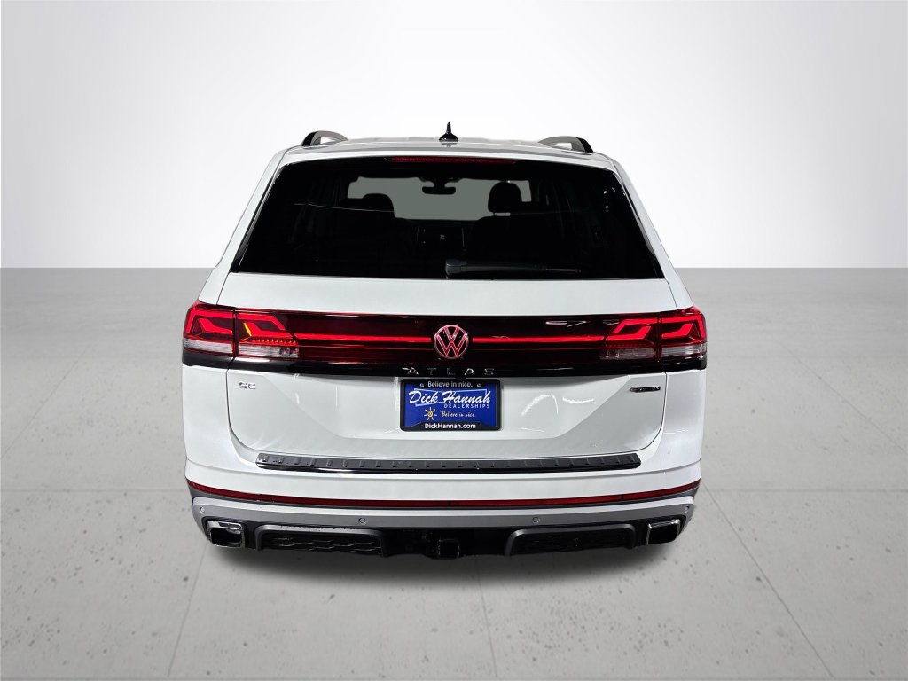 2026 Volkswagen Atlas Peak Edition