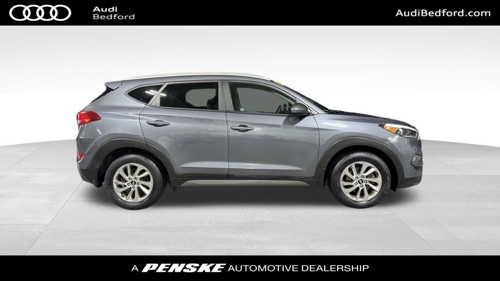 2016 Hyundai Tucson SE 7