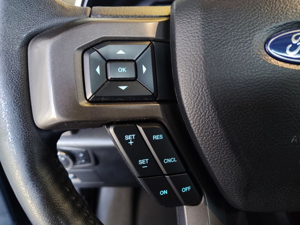Used Car 2020 Ford Expedition Max  Xlt For Sale Under $30,000 In Austin, Texas