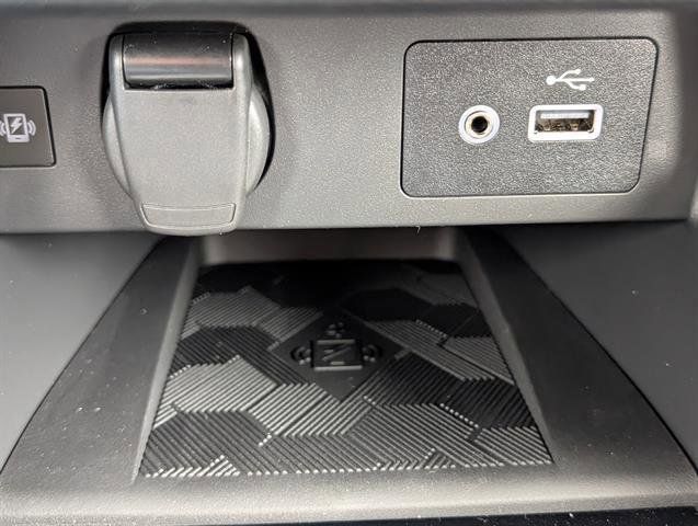 New 2025 Nissan Versa Sedan