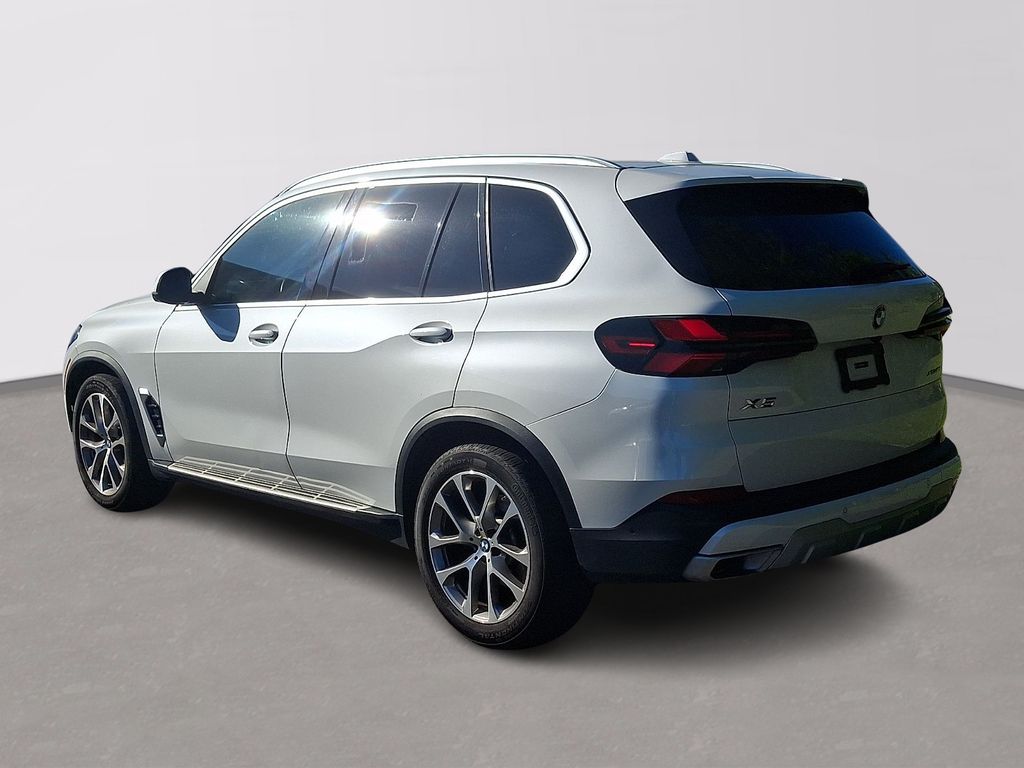Thumbnail: 2025 BMW X5 - 6