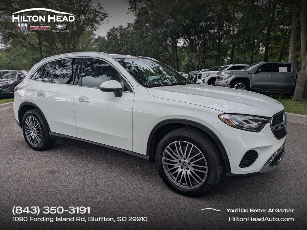 White 2024 Mercedes-Benz GLC 300 4MATIC SUV / Crossover All-Wheel Drive 9-Speed Automatic