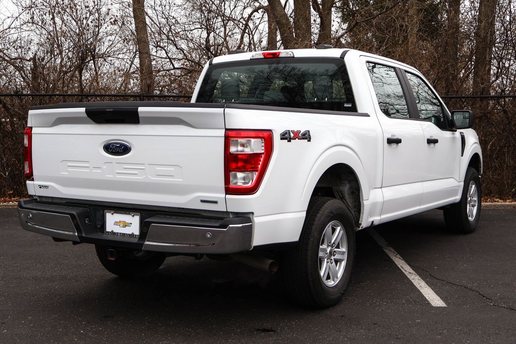 2021 Ford F-150 XL 8