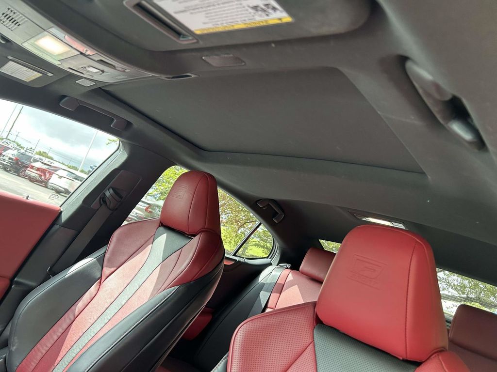 Used 2024 Lexus ES Sedan