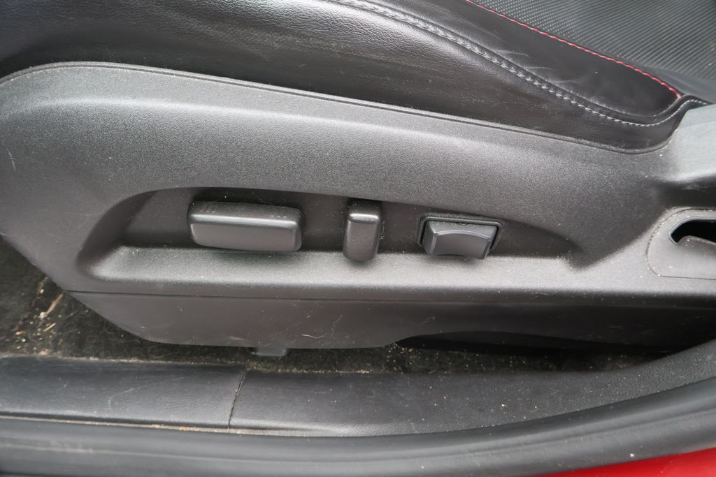 Thumbnail: 2014 Chevrolet Equinox - 12