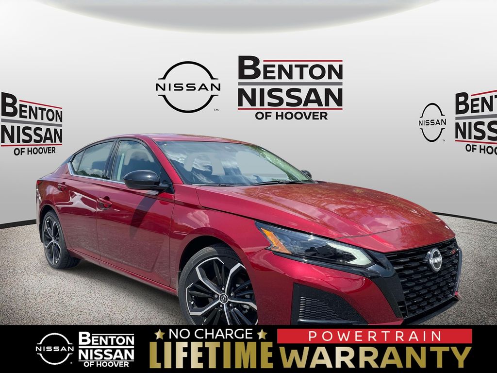 Red (Scarlet Ember Tintcoat) 2026 Nissan Altima Sedan Front-Wheel Drive Continuously Variable Transmission