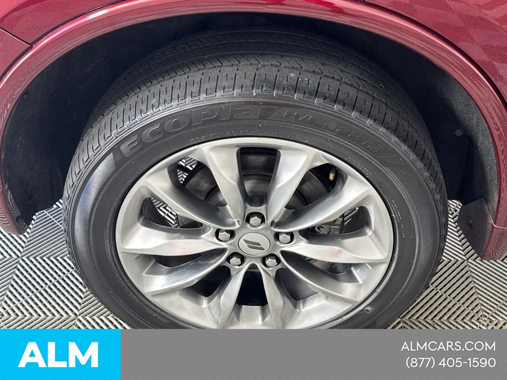 Used 2022 Red Dodge SXT image 20