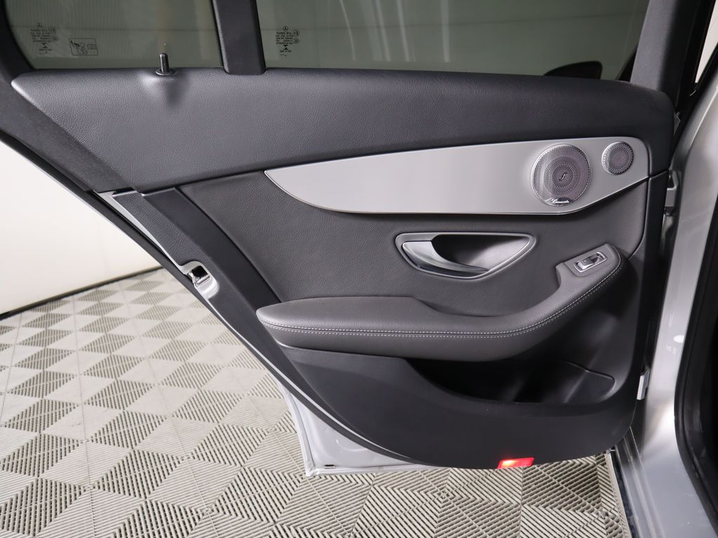 Thumbnail: 2020 Mercedes-Benz C-Class - 26