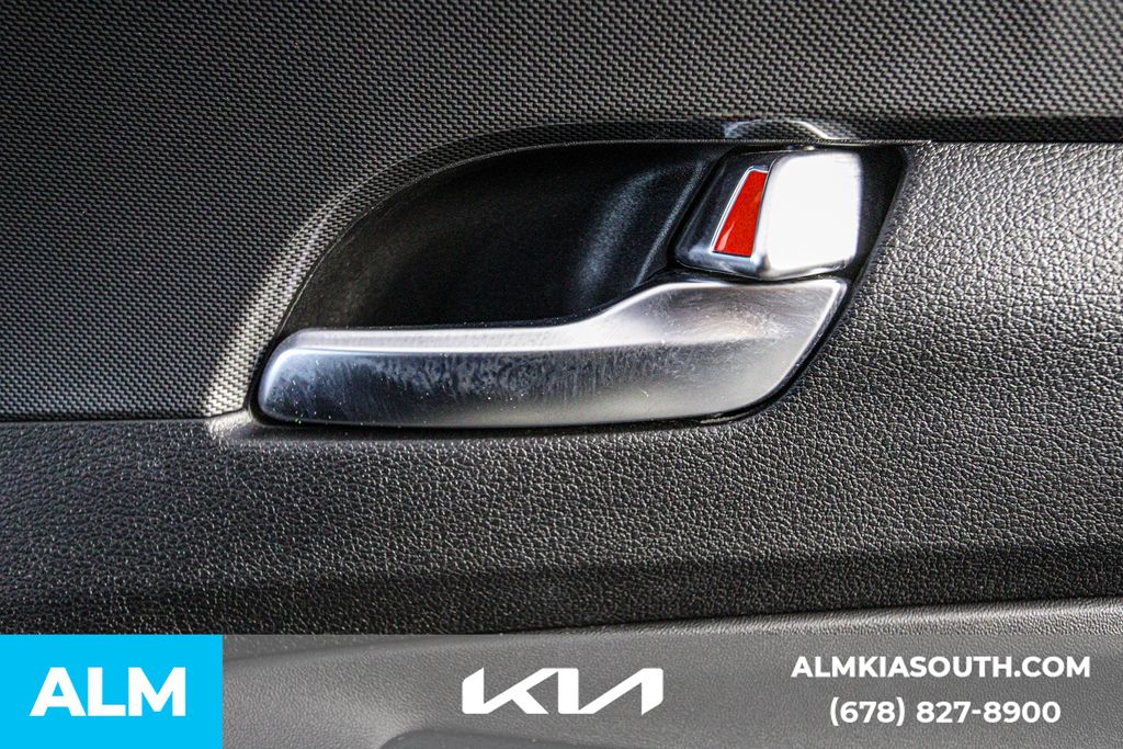 2021 Hyundai Santa Fe SE photo 39