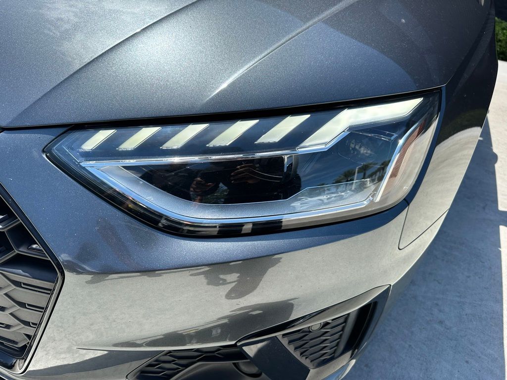 Thumbnail: 2020 Audi S4 - 13
