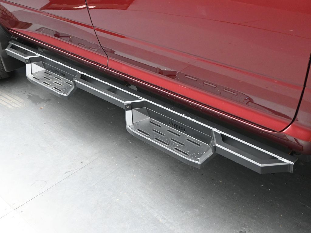 2022 Ram 2500 Big Horn Crew Cab 4x4 6'4" Box