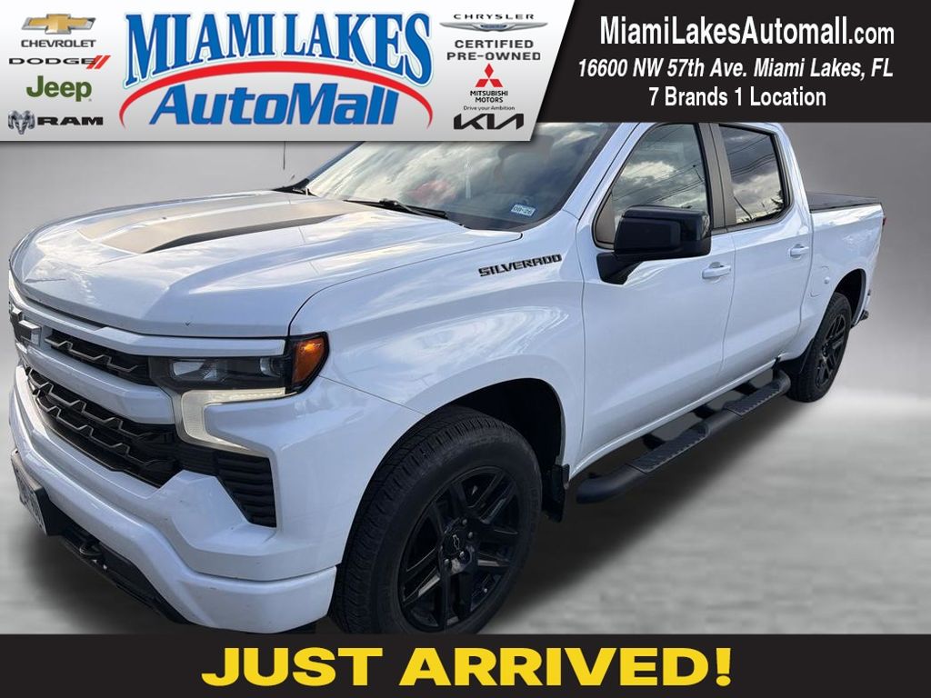 2023 Chevrolet Silverado 1500 RST Crew Cab Short Box's photo