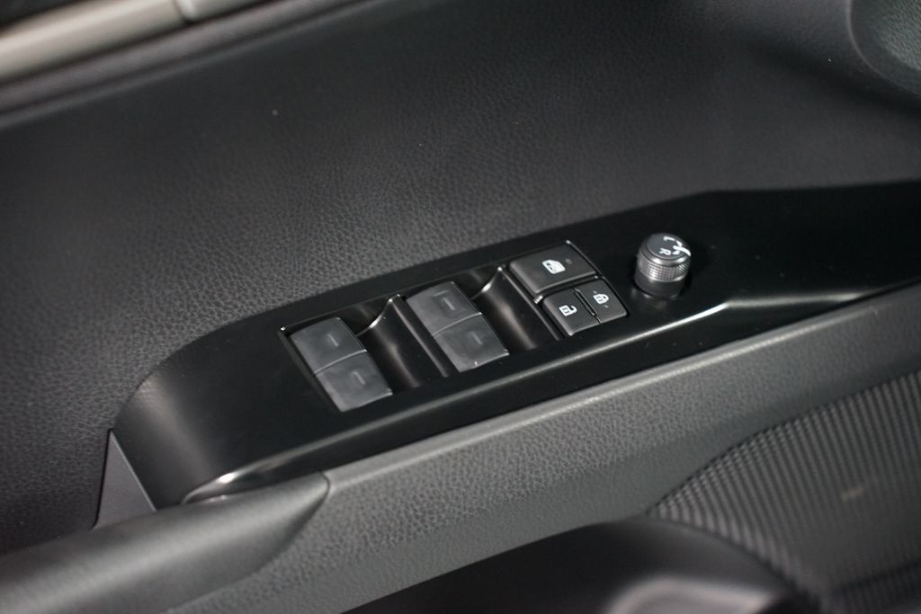 Thumbnail: 2026 Toyota Camry - 31