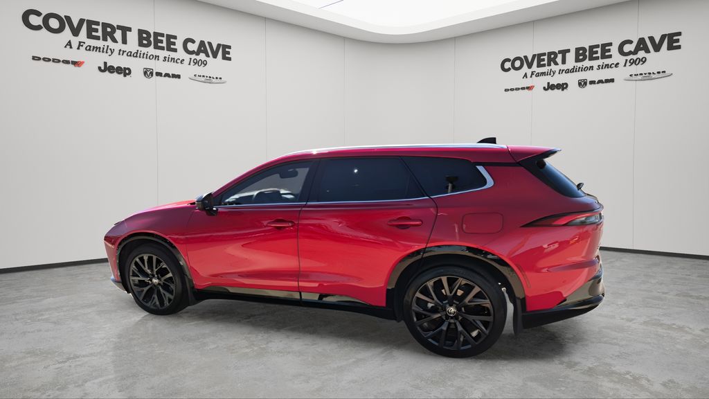 Used Car 2025 Toyota Crown Signia  Limited For Sale Under $50,000 In Austin, Texas