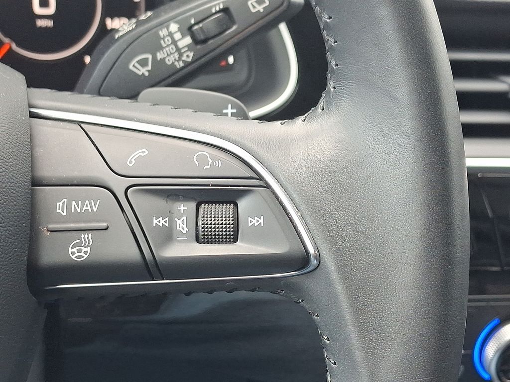 Thumbnail: 2017 Audi Q7 - 23