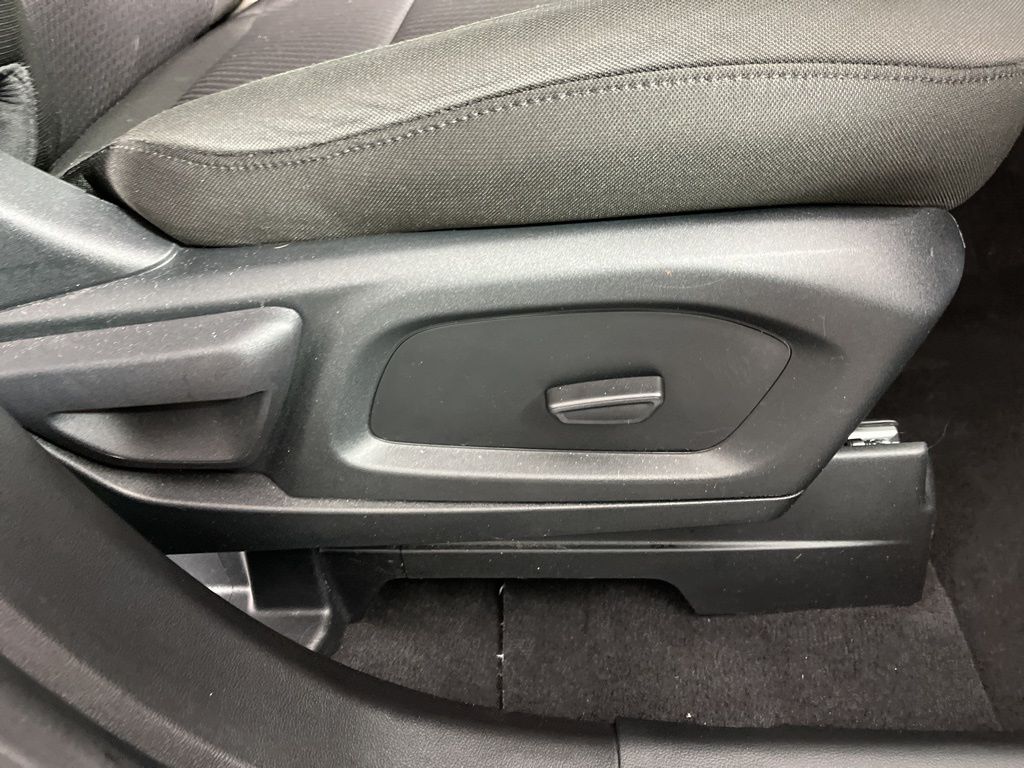 Thumbnail: 2023 Ford Explorer - 8