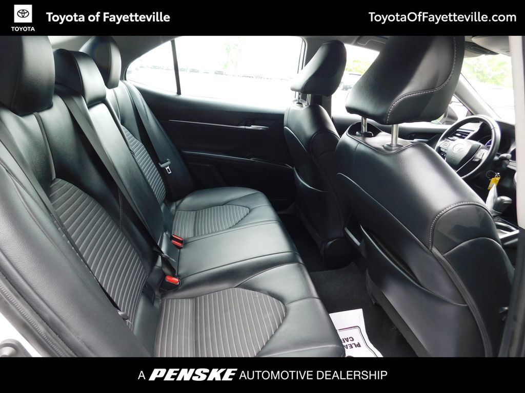 2023 Toyota Camry SE 5