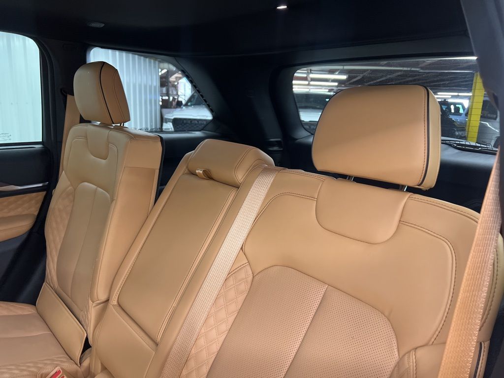 2024 Jeep Grand Cherokee Summit - 10