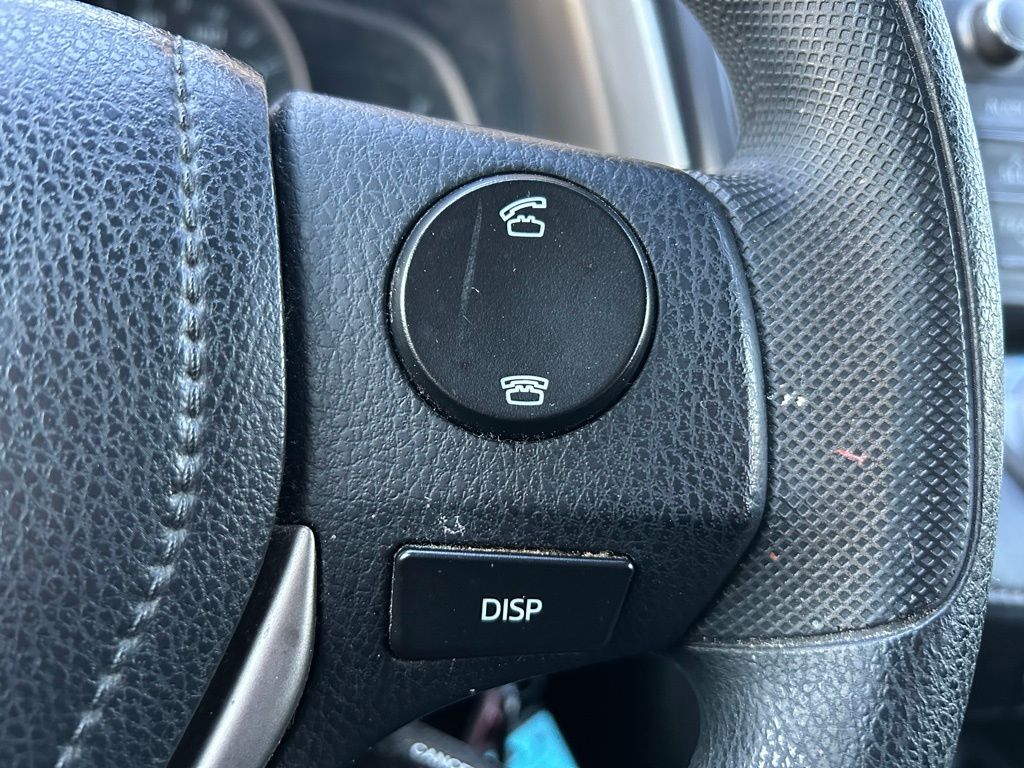 Thumbnail: 2013 Toyota RAV4 - 18