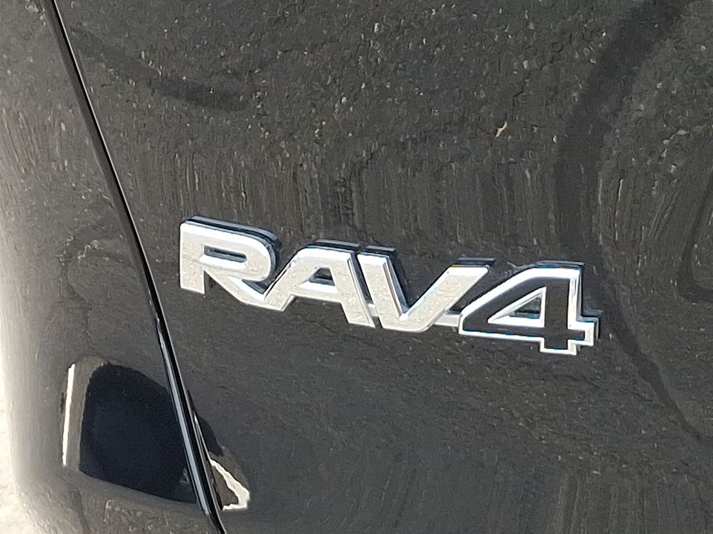 Thumbnail: 2024 Toyota RAV4 - 32