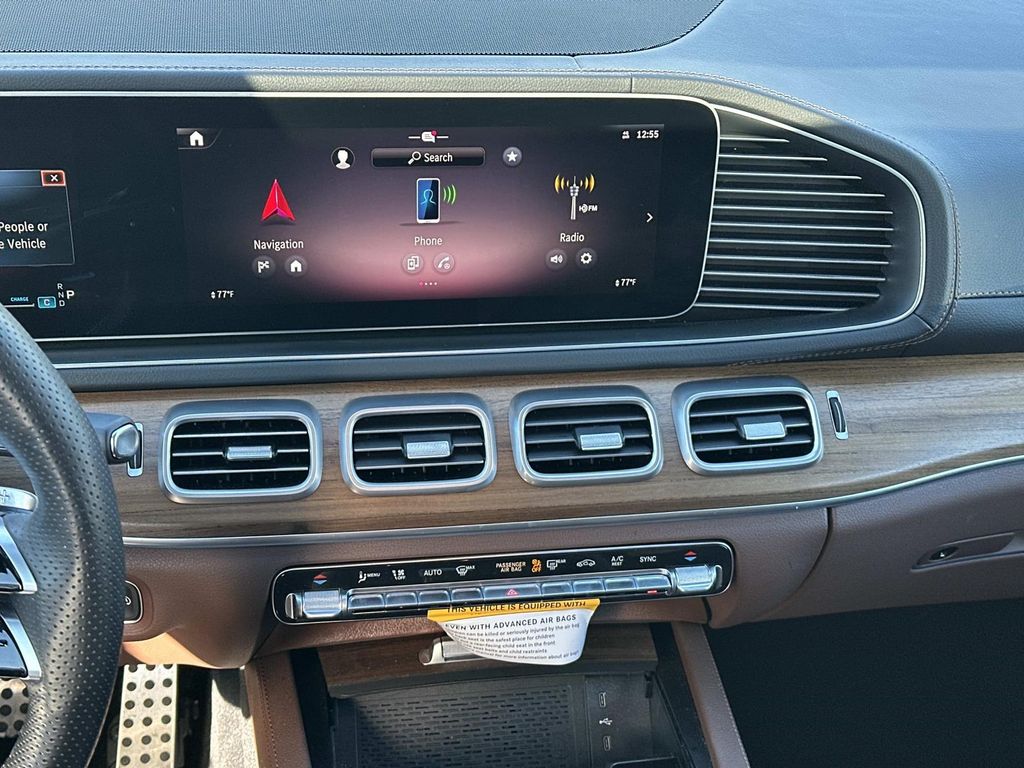 Thumbnail: 2026 Mercedes-Benz GLS - 19