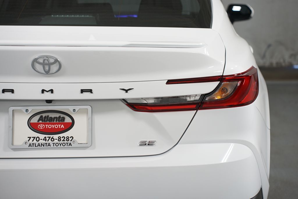 Thumbnail: 2026 Toyota Camry - 10
